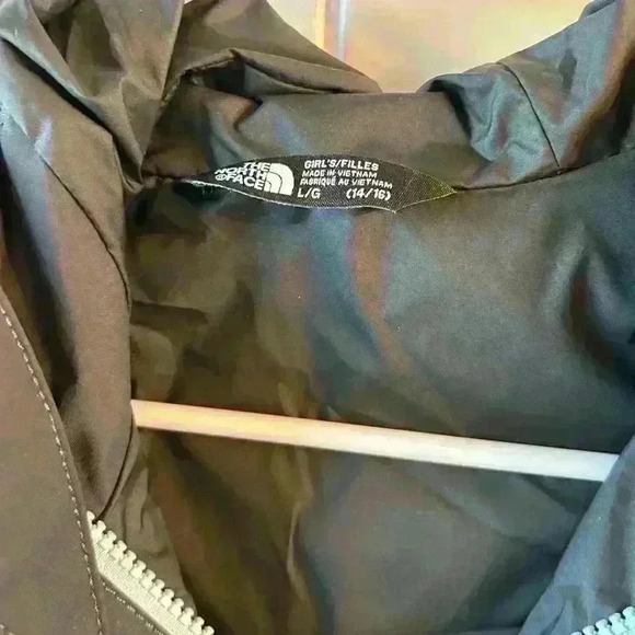 NWT North Face Osolita 2.0 tricimate jacket size 14/16 - Picture 9 of 9